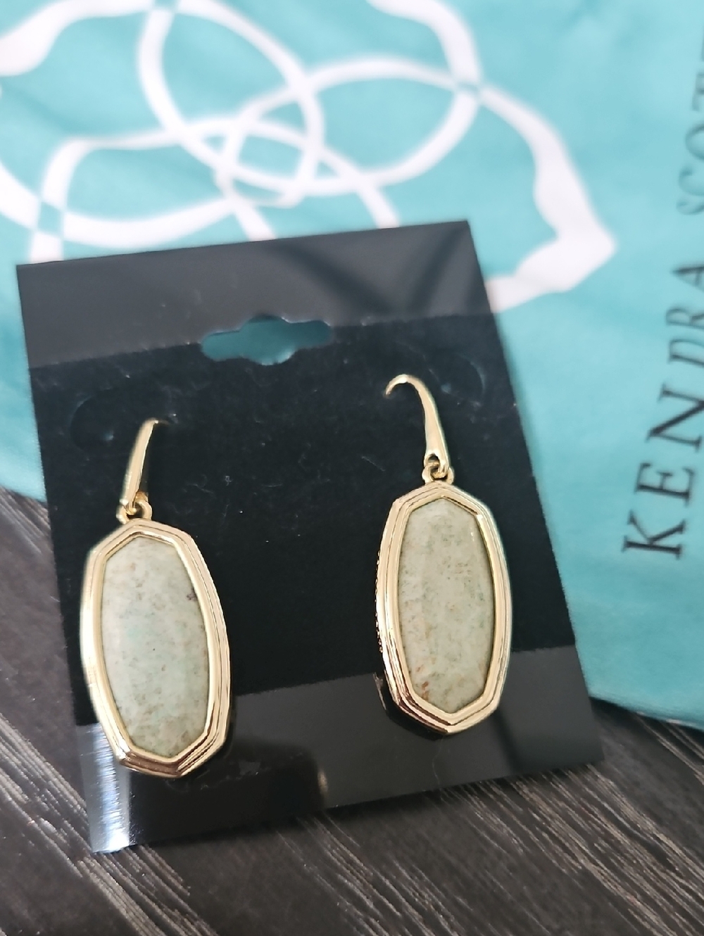 Kendra Scott Dani Drop Earrings